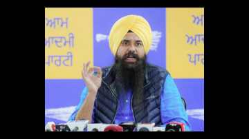Badal-Family-Is-A-Habitual-Beneficiary-Of-Government-Facilities-Aap