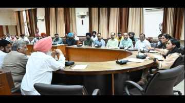 For-Facilitating-Farmers-Administration-Committed-To-Ensure-Smooth-Hassle-free-Procurement-Of-Wheat-Dc-Sawhney