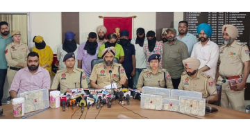 Amritsar-Robbery-Case-Daughter-Of-Victim-s-Driver-Her-Fianc-Among-7-Held-41-40l-800gm-Gold-Recovered