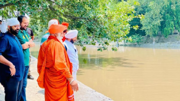 Aap-Incharge-Punjab-Jarnail-Singh-Visits-Bein-River-Lauds-Efforts-Being-Made-By-Mp-Sant-Balbir-Singh-Ji-For-Cleaning-The-River