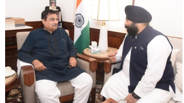 Harjot-Singh-Bains-Meets-Nitin-Gadkari-Demans-Four-lane-Road-From-Sri-Kartarpur-Sahib-To-Nangal-una-Border