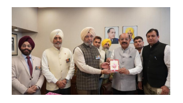 Punjab-Defence-Services-Welfare-Minister-Mohinder-Bhagat-Pays-Tributes-To-Martyrs-On-Armed-Forces-Flag-Day