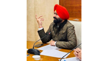 Punjab-Transport-Minister-S-Laljit-Singh-Bhullar-contractual-And-Outsourced-Driver-conductor-Unions