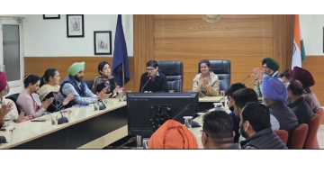 Sas-Nagar-News-Farewell-Dc-Mohali-Anshika-Jain-