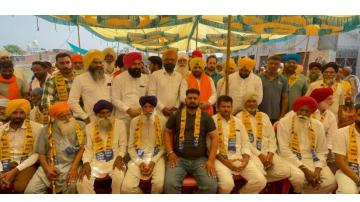 Major-Blow-To-Akali-Dal-And-Congress-Ore-Than-50-Families-Joined-Aap