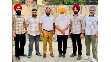 Zero-Tolerance-Against-Corruption-B-d-p-o-Nabbed-Red-Handed-Accepting-Rs-40000-Bribe