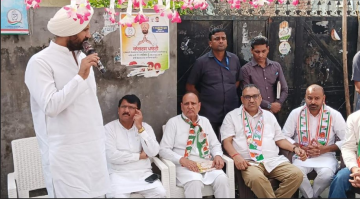 Raja-Warring-Addressed-An-Election-Meeting-In-Ward-No-3-Tarn-Taran