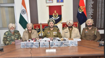 Two-Linked-To-Cross-border-Illegal-Arms-Module-Held-With-Six-Sophisticated-Weapons-In-Amritsar