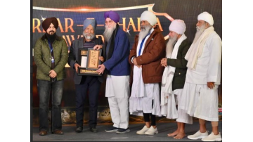 Mp-Tanmanjeet-Singh-Dhesi-Honoured-With-sarkar-e-khalsa-Award-