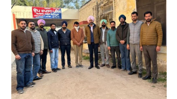 Vigilance-Bureau-Nabs-Hawaldar-Red-Handed-Accepting-Bribe-Of-Rs-10000