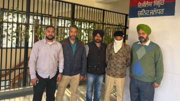 Vigilance-Bureau-Nabs-Naib-Court-Red-Handed-Accepting-Bribe-Of-Rs-8000-