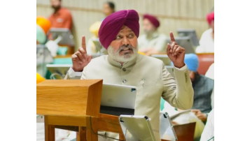 Kejriwal-s-Commitment-Vs-Modi-s-Jumlas-Punjab-Finance-Minister-Harpal-Singh-Cheema-Draws-Contrast