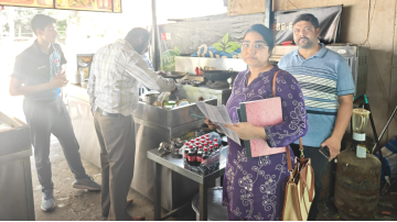 Food-Safety-Team-Conducts-Checking-Drive-In-Ludhiana-17-Samples-Sent-For-Analysis