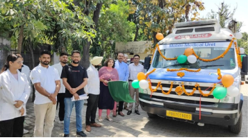 Healthcare-Services-Now-At-Your-Doorstep-Hans-Foundation-And-Landmark-Group-Launch-Mobile-Medical-Ambulances-In-Ludhiana