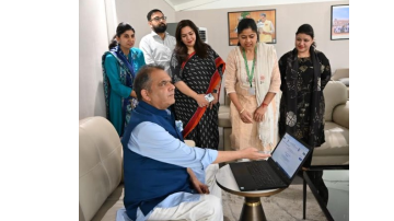 Punjab-Cabinet-Minister-Sanjeev-Arora-Leads-By-Example-Completes-Digital-Census-2027-Self-enumeration-Urges-Citizens-To-Participate-Actively