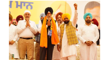 Former-Minister-Surjit-Singh-Rakhra-Joins-Aam-Aadmi-Party