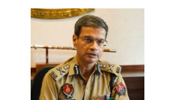 -day-135-Of-Gangstran-Te-Vaar-Punjab-Police-Conducts-555-Raids-299-Held-