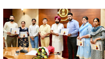 Hardeep-Singh-Mundian-Hands-Over-Appointment-Letters-To-48-Dsms-And-Asms