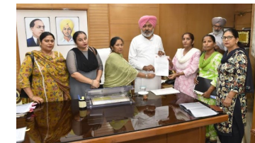 Finance-Minister-Harpal-Singh-Cheema-Holds-Talks-With-Employee-Unions-
