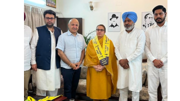 Dr-Suhani-Doda-Joins-Aam-Aadmi-Party