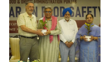 Health-Minister-Emphasises-Healthy-Food-At-Food-Safety-Seminar