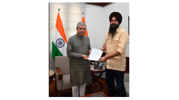 Aap-Mp-Malvinder-Singh-Kang-Meets-Union-Railway-Minister