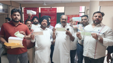 -ludhiananews-dussehramela-auctioncontroversy-contractorsprotest-ludhianaadministration